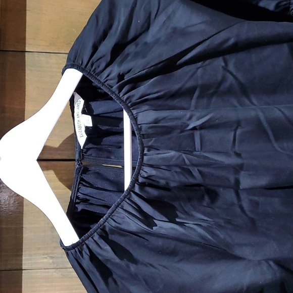 ELIZABETH AND JAMES BLACK TOP ELASTIC HEM SIZE MEDIUM Balloon Sleeves - Picture 4 of 7